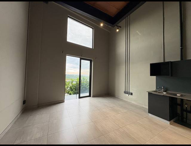 2 BEDROOM APARTMENT TO LET IN BALLITO CENTRAL